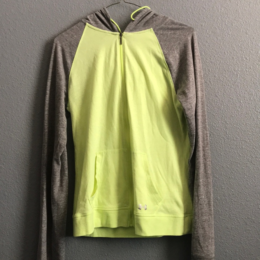 Women’s under armor jacket